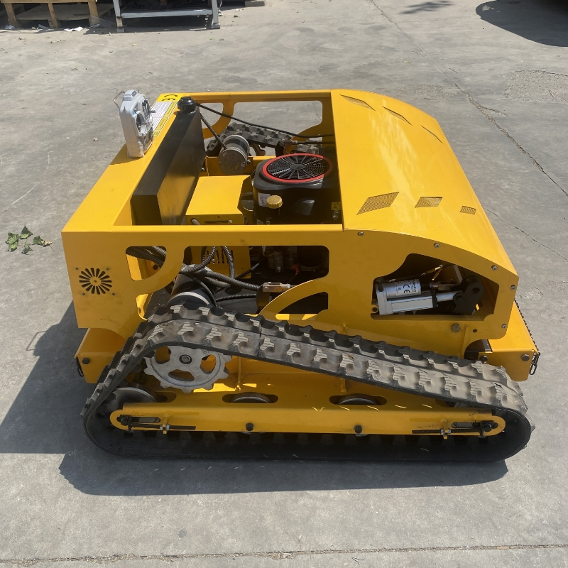 Самоходная газонокосилка с дистанционным управлением, 4-тактная