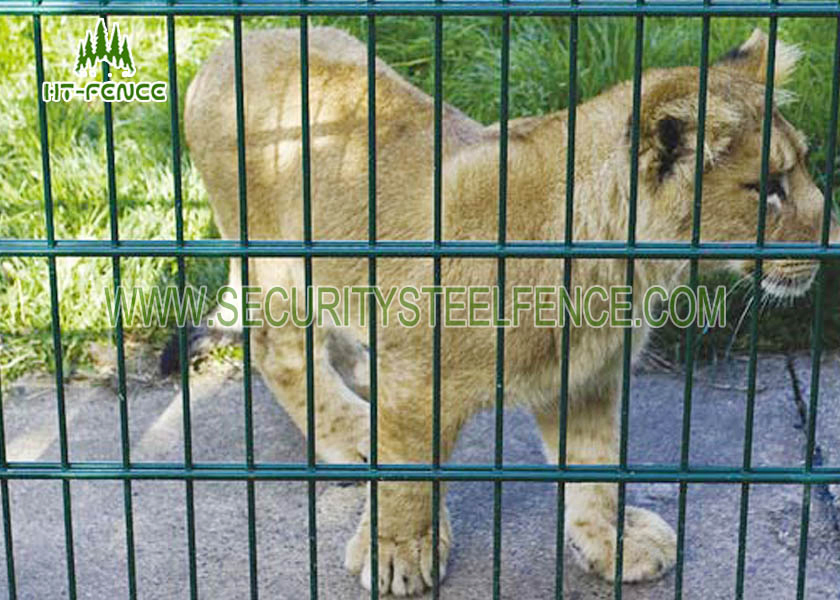 Highway Guardrail Double Horizontal Wire