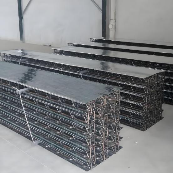 Heavy-Duty Small Steel Deck with Reinforced Truss Structure
