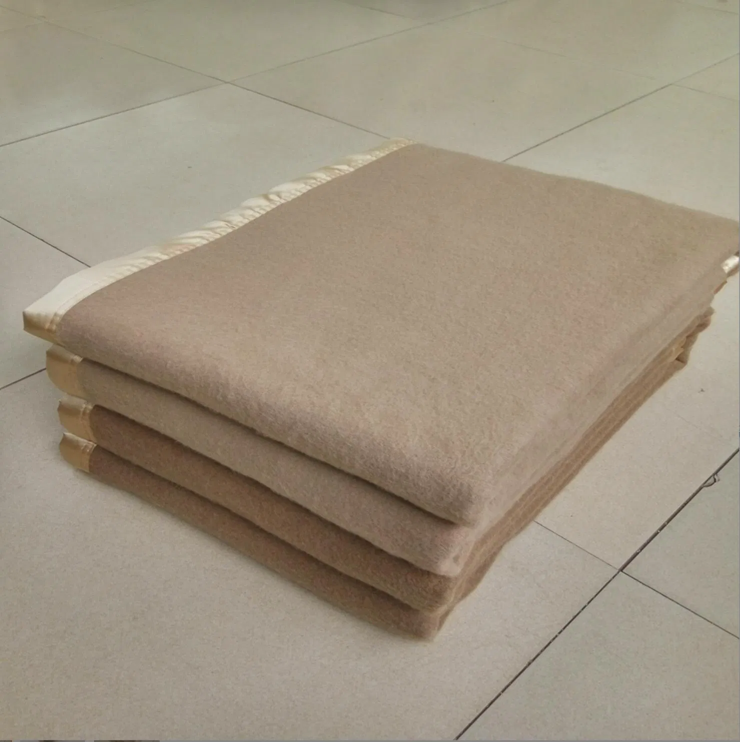 Плед флисовый 200x150 см, 70% шерсть, 30% полиэстер