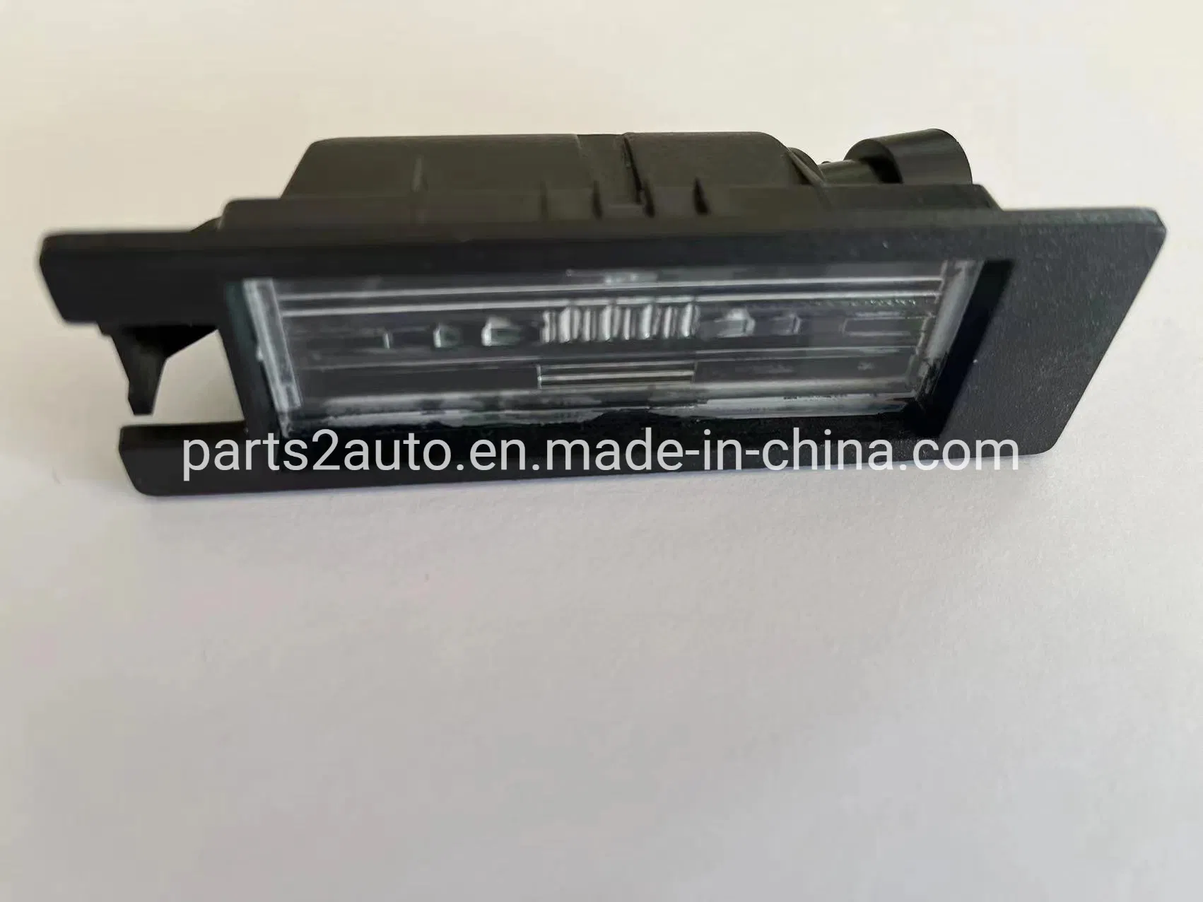 Лампа подсветки номера для Opel Astra J, Insignia, Buick