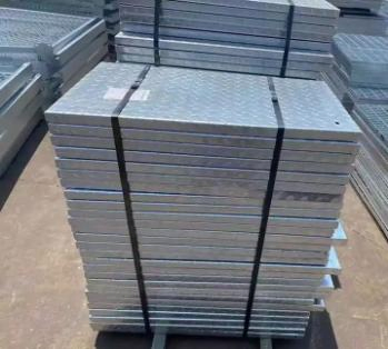 Heavy Duty 32X5mm Stainless Steel Welded Car Wash Steel Grating Metal Steel Drain Cover Grating