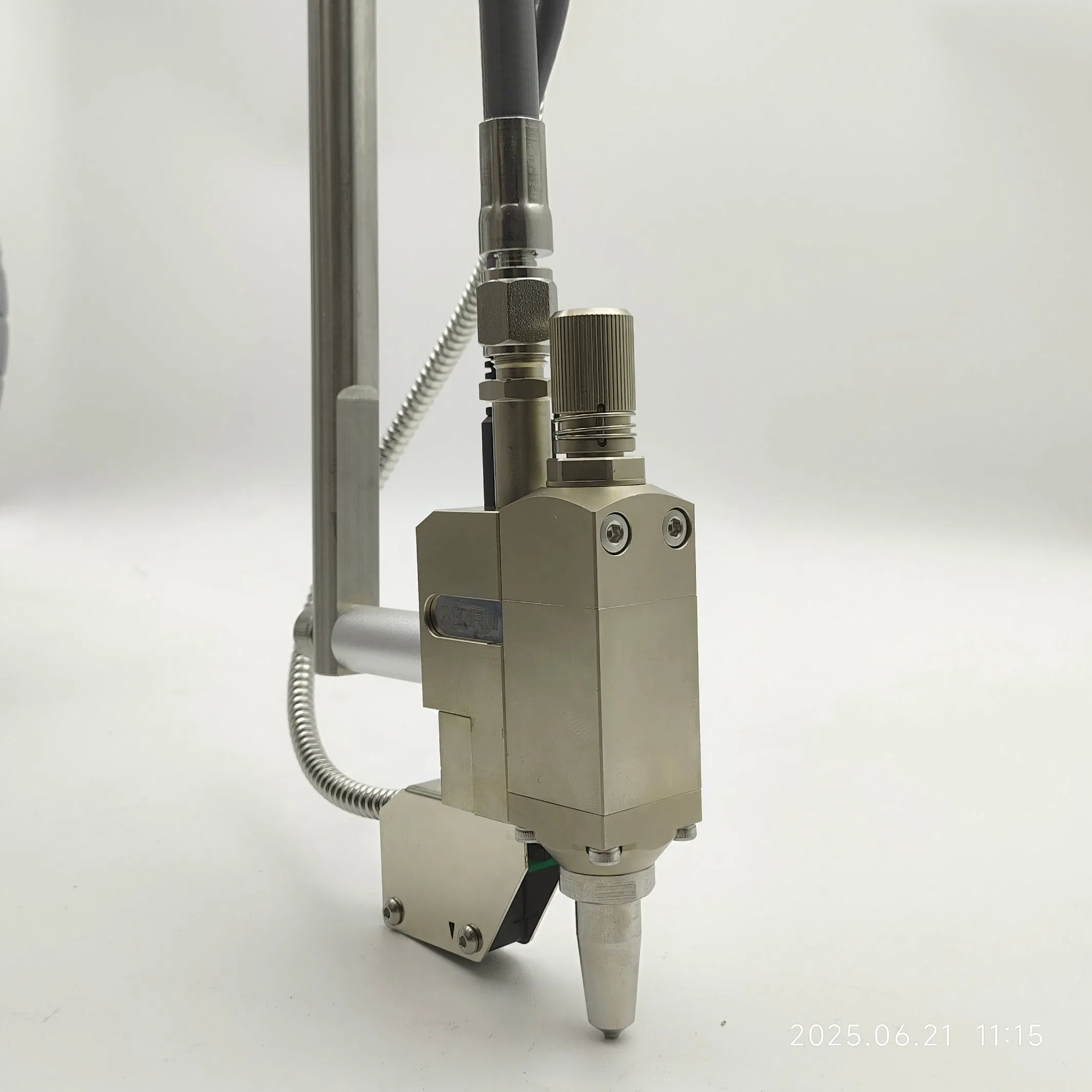 Cold Glue Guns for The Packaging Industry Can Use Nozzles of Different Diameters.