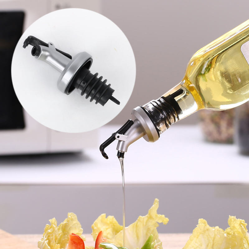 Plastic Nozzle Oil Bottle Stopper Press Type Guide Nozzle Oil Bottle Cap