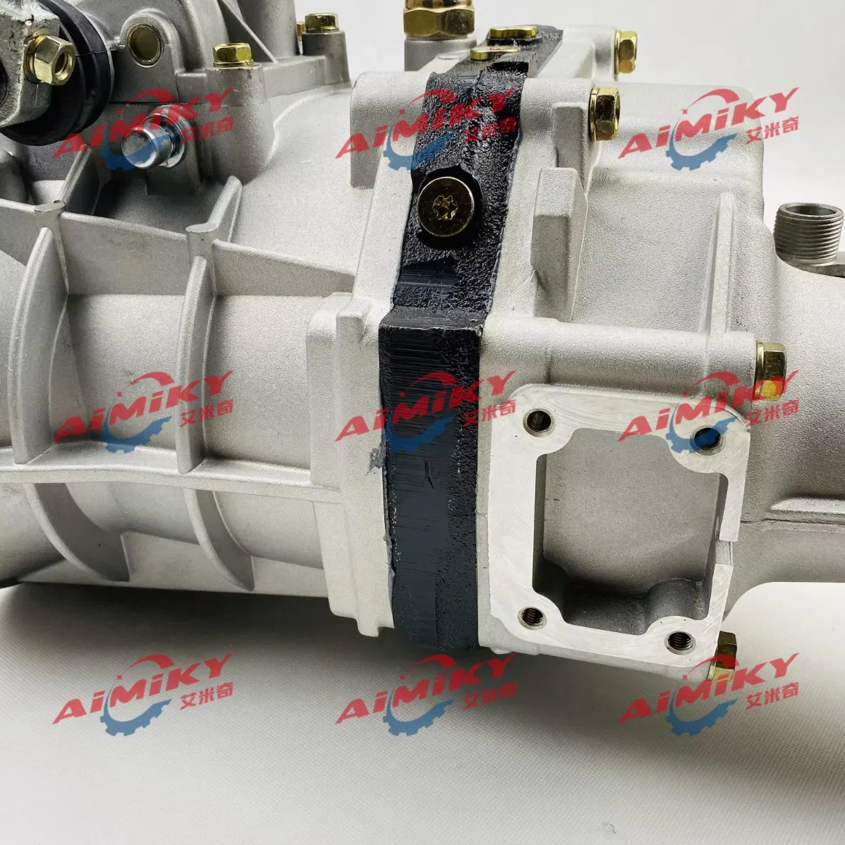 Коробка передач механическая для Toyota Hilux / Hiace (2L, 3L, 3Y, 4Y, 5L, 2RZ, 1RZ)