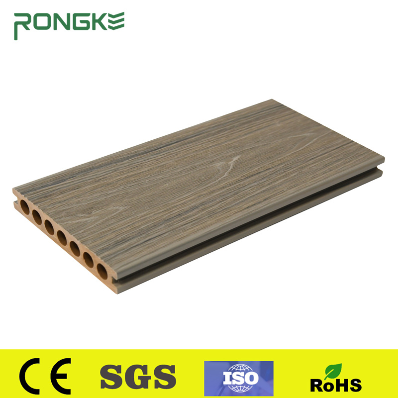 Waterproof Co-Extruded WPC Plastic Flooring Extruded Wood Plastic Composite Decking Factory