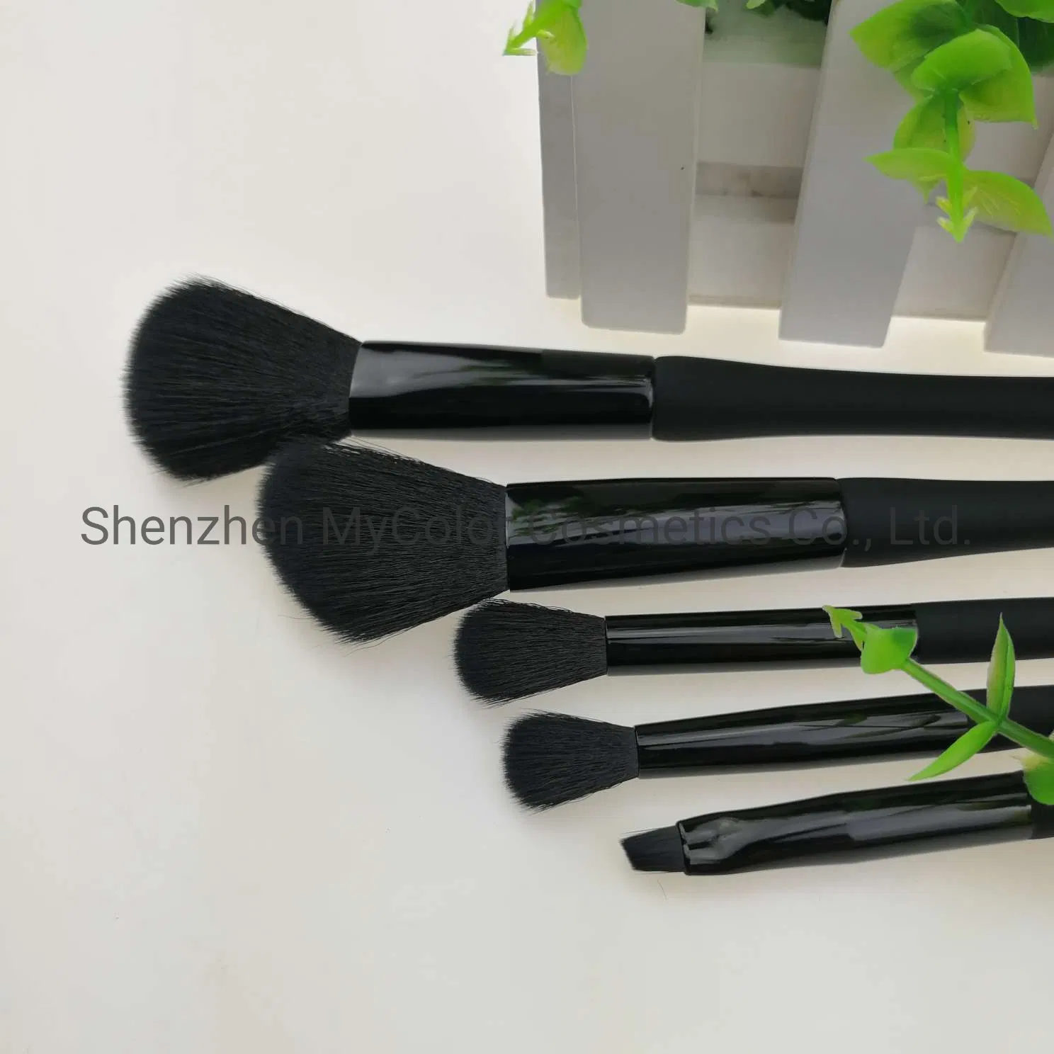 Premium Black Makeup Brush Set Professional Synthetic Hair Foundation Powder Cosmetic Brushes