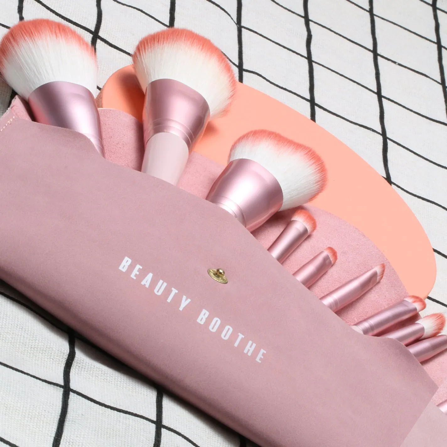 Professional 6PCS Cosmetic Wood Hand Makeup Brush Set