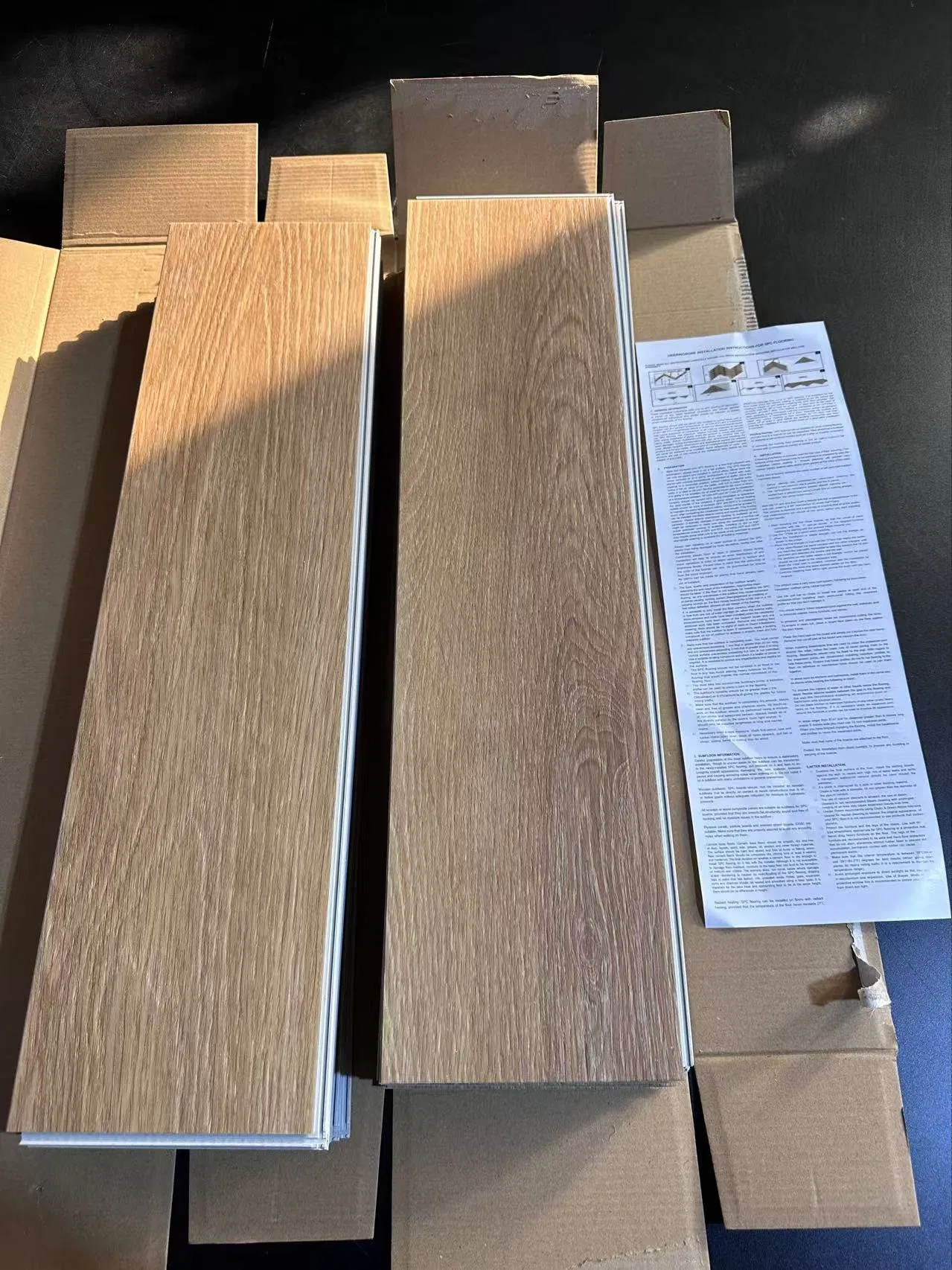 3.5-8mm Waterproof & Anti Scratch Click Lock Herringbone/Chevron E. I. R. /Embossed/Crystal PVC Spc/Lvt/Laminate Vinyl Plank Flooring with EVA/IXPE/Cork