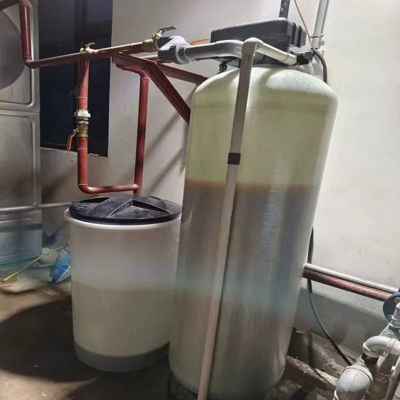 Clear Water Softener System for Home 1000 LTR Water Tank