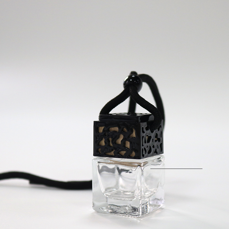 Manufacture 5ml 10ml 15ml Square Shaped Glass Perfume Hanging Car Diffuser Bottle