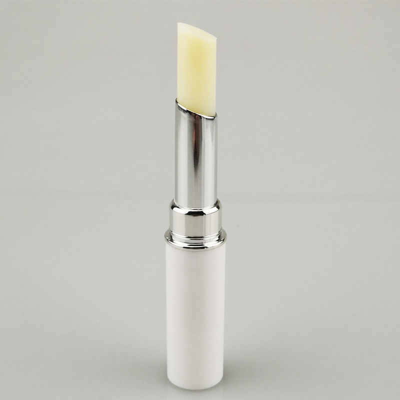 OEM Oblique Mouth Small Silver Vaseline Moisturizing Lip Balm