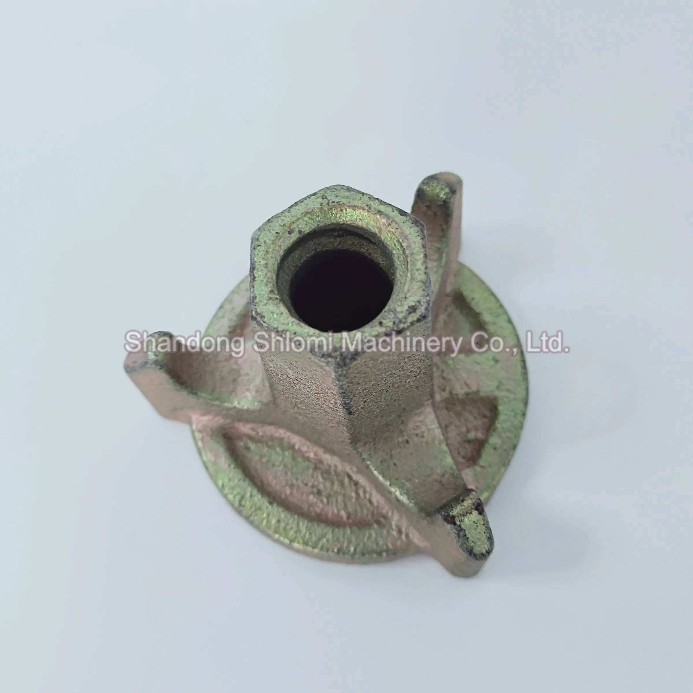 Крыльчатая гайка для опалубки Shlomi