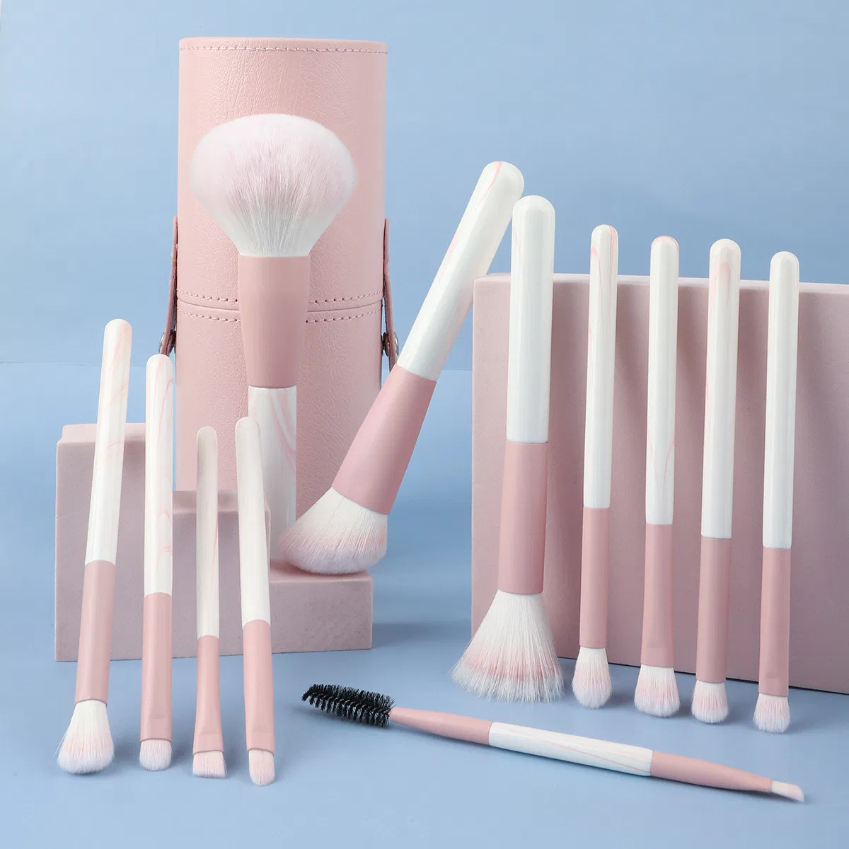 Beginner Friendly Pink Makeup Brush Set Eyebrow Comb Makeup Brush