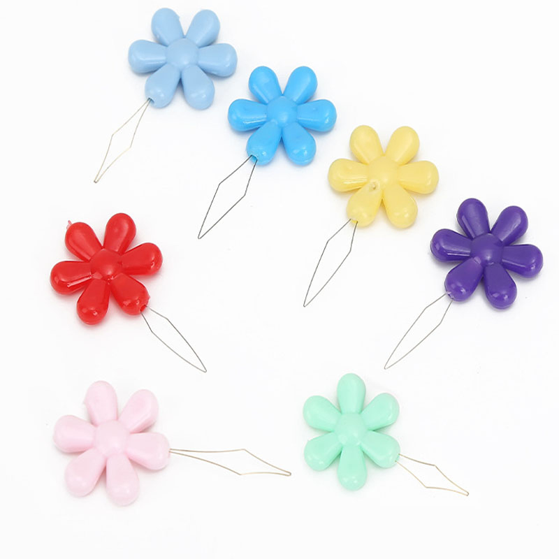 Plum Shape Plastic Needle Threader Sewing Accessories