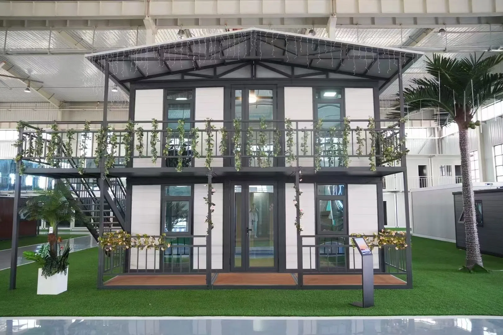 CE ISO Approved Hot Sale Prefabricated House Double Layer Quickly Assemble Foldable Expandable Container House
