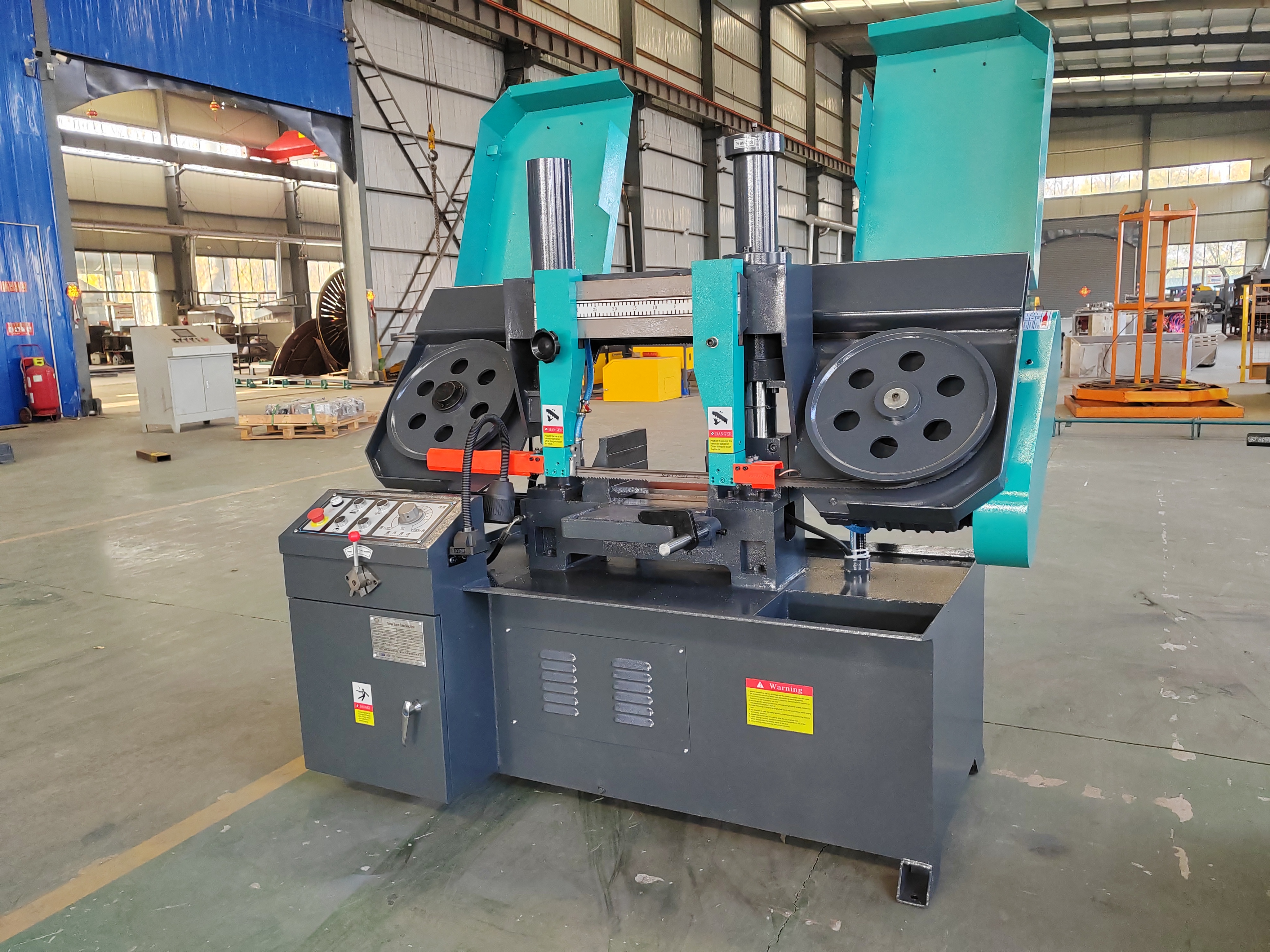 Ленточная пила полуавтоматическая универсальная стандартная