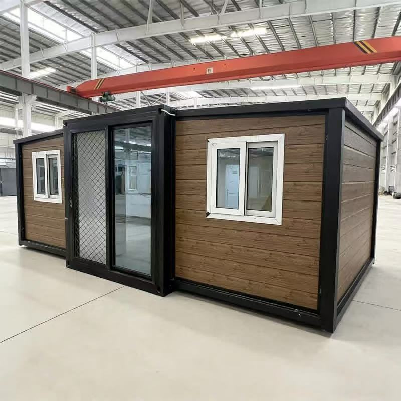 Low Cost Custom Prefab 20/40FT Expandable House with 4 Bedrooms Bathroom for Living Office Hotel