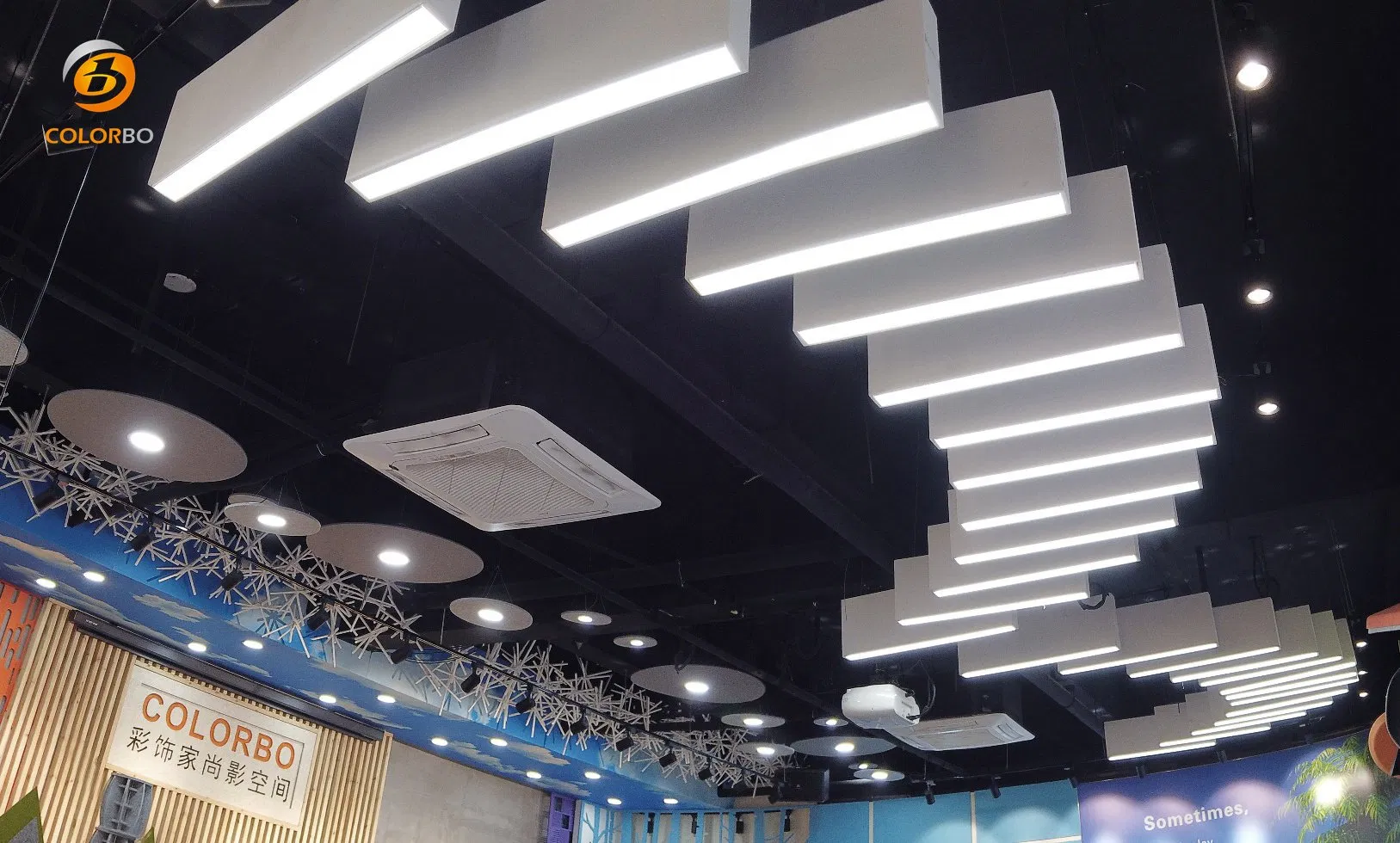 Linear creative decorating  custom lighting chandelier