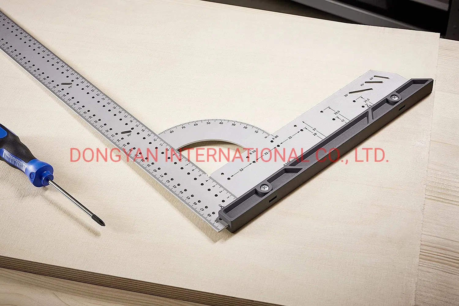 300/500mm Carpenter Square Universal Angle