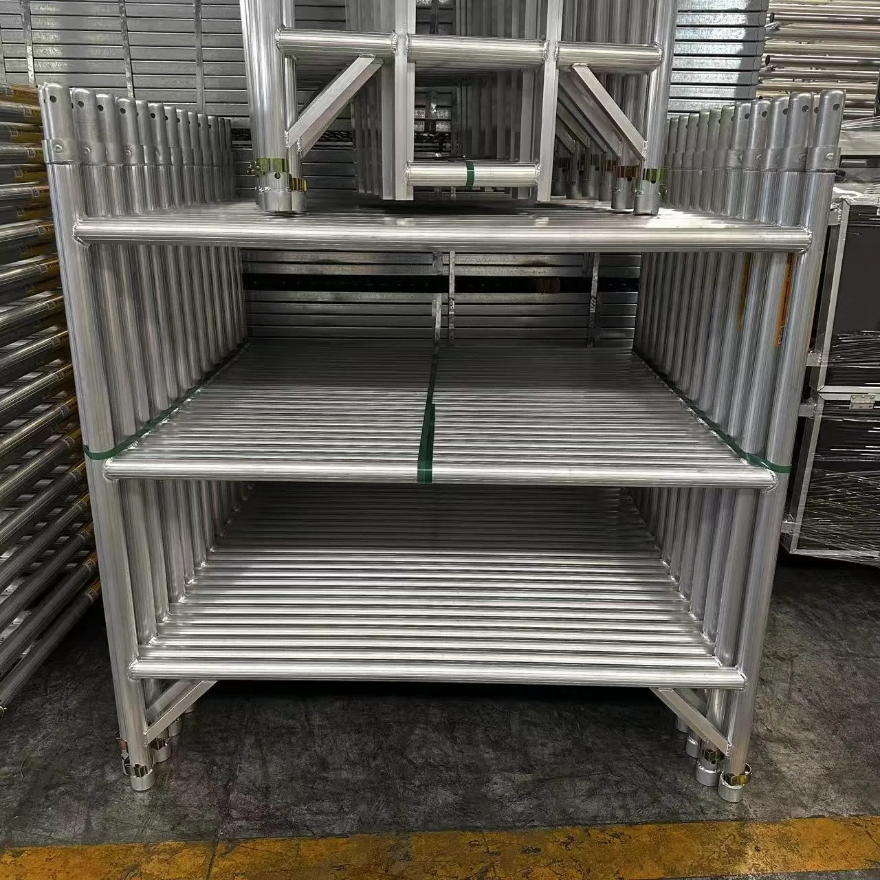 Rapid Manufacturer Mobile Hight Quality Foldable Tower Aluminum Portable Hanging Folding Aluminium Scaffolding Ladder