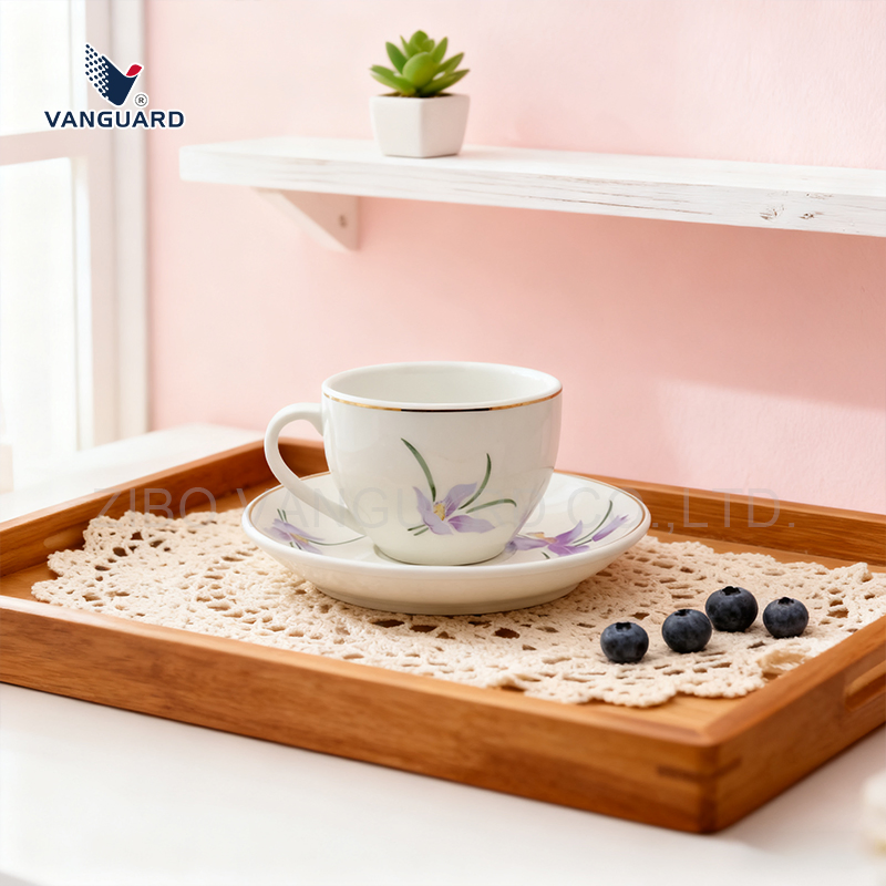 Керамическая чашка с блюдцем, кастомизация