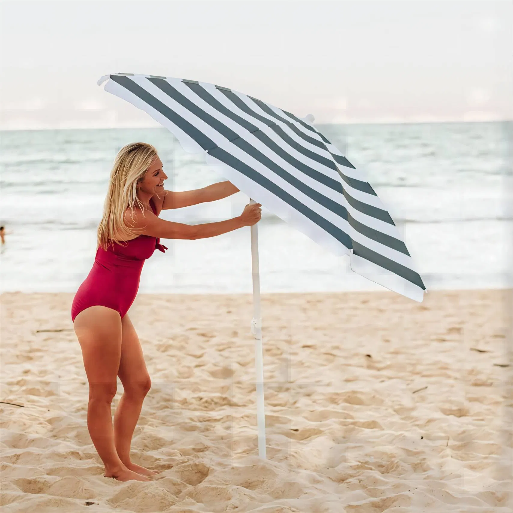 Factory Price Steel Beach Umbrella with Tilt Sun Umbrella Outdoor Blue Color Sun Umbrella