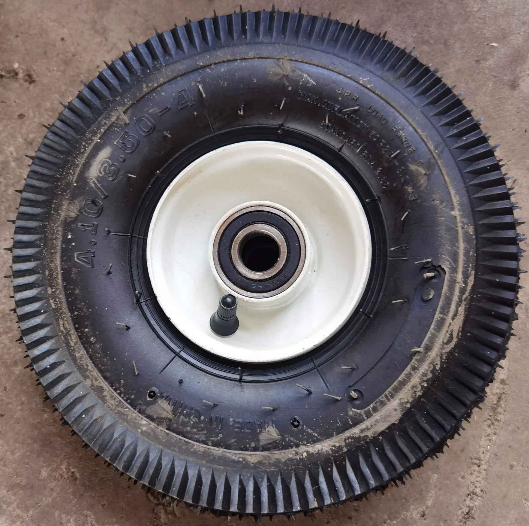 Popular High Quality Size 10 Inch 4.10/3.50-4 OEM Rubber Wheels for Trolley Dolly Cart Garden Barrow Wheels