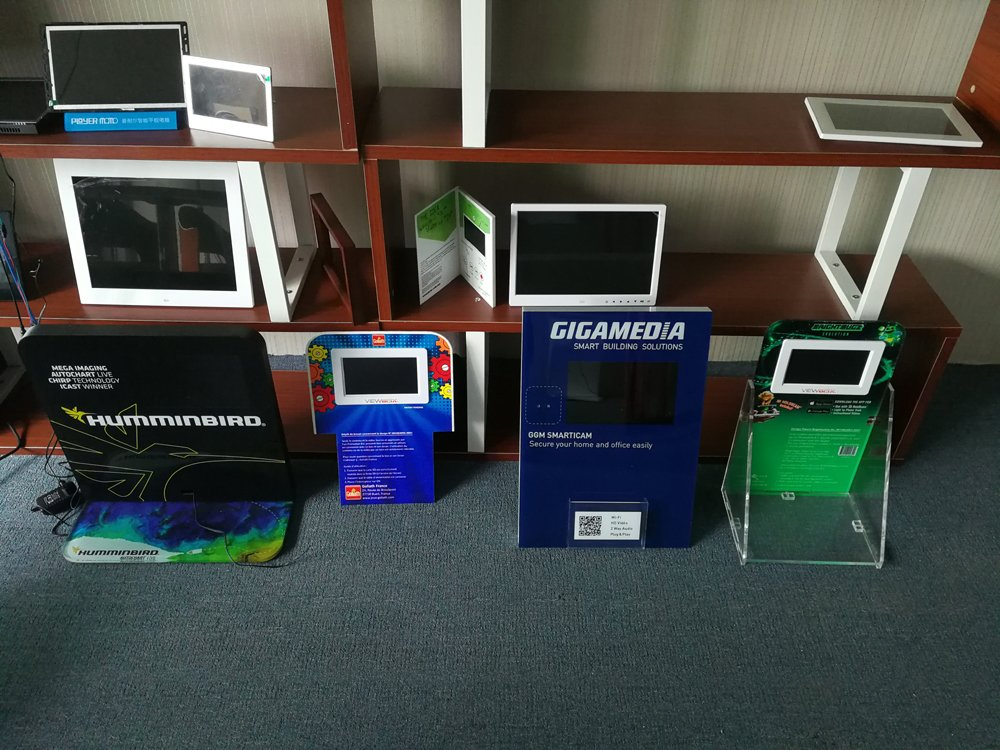 Low Cost LCD/LED Digital Photo Frame LCD Video Screen Fsdu Display Monitor