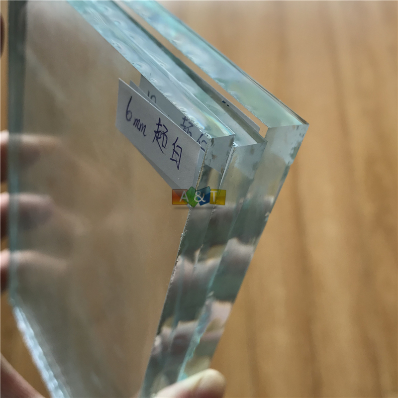 10mm Low Iron Glass Ultra Clear Glass/High Transmittance Glass for Building