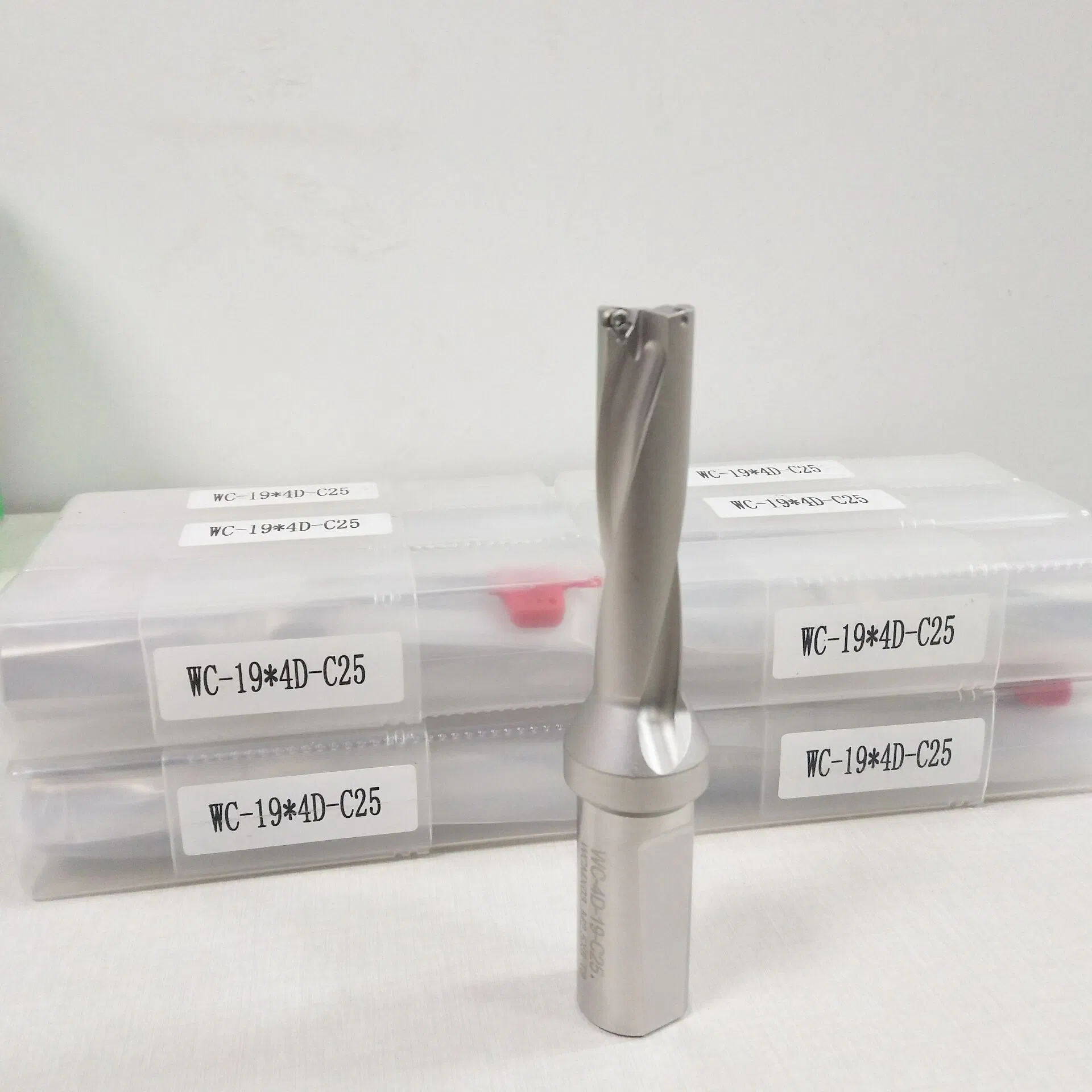 Усиленные сверлильные инструменты 3XD 21мм для SPGT/SPMG пластин