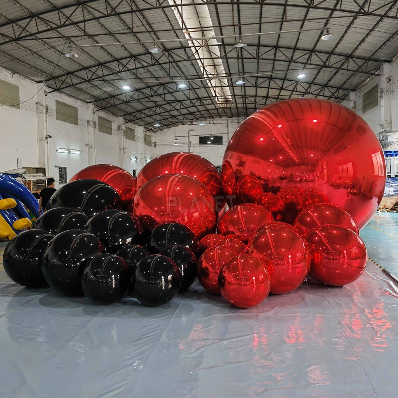 Large Hanging Big Round Shiny PVC Disco Inflatable Mirror Ball for Event Decoration