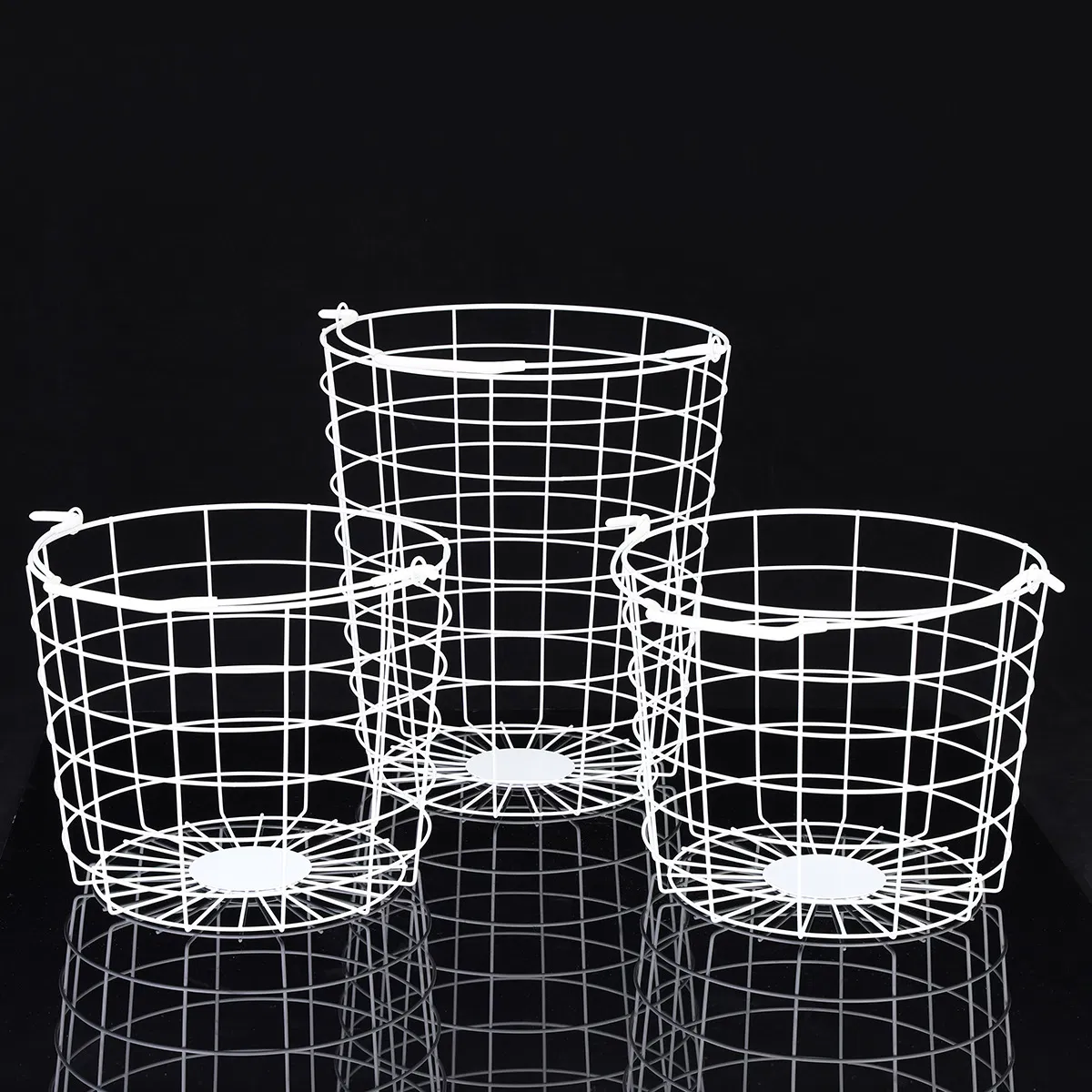 2 Tier Laundry Basket with Rolling Lockable Wheels Wire Metal Sorter