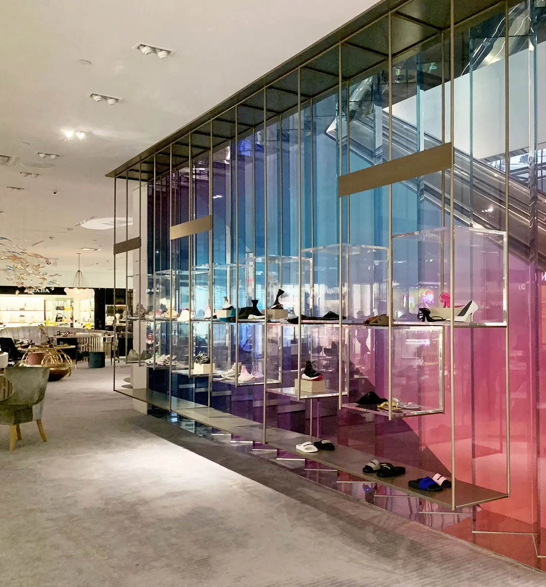 Hot Sales DOT Gradient Home Shopping Mall Required Decorative Laminated Glass for Office Mall