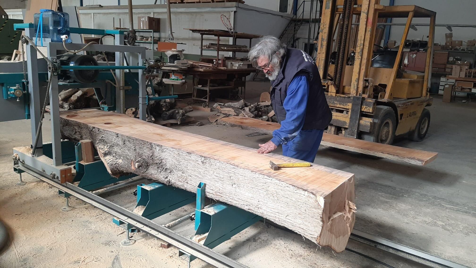 Пилорама ленточная портативная