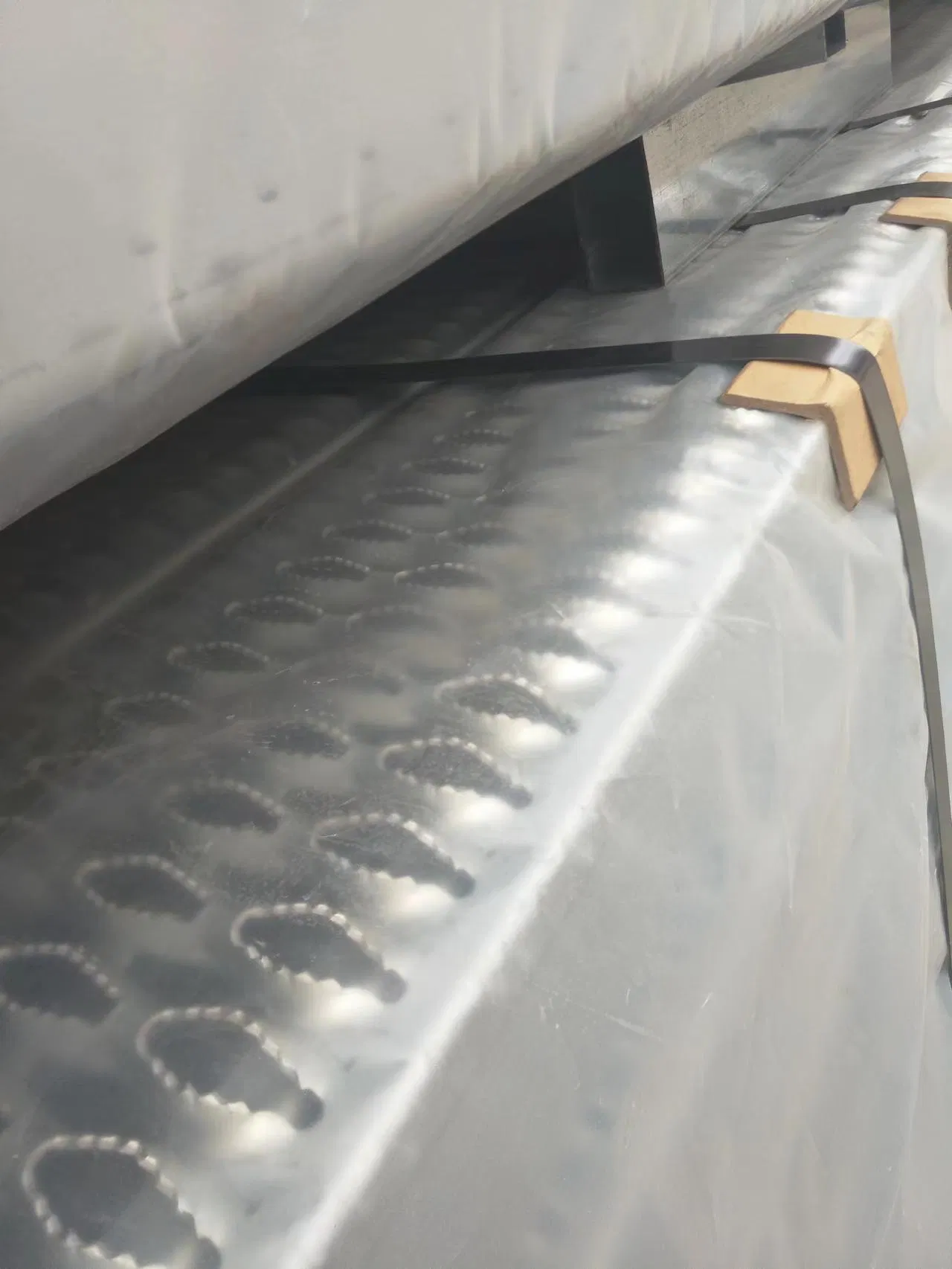 Tec-Sieve Grip Strut Grating/Safety Walkway Grating/Grating Stair Treads/Catwalk Grating