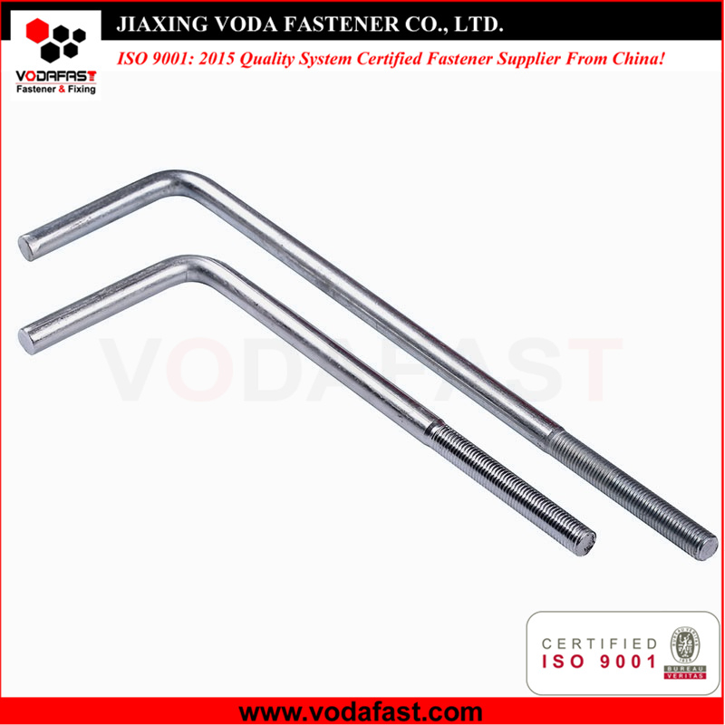 Г-образный анкерный болт с гайкой и шайбой