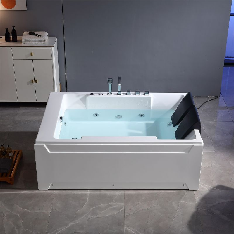 Акриловая SPA ванна с гидромассажем и подсветкой