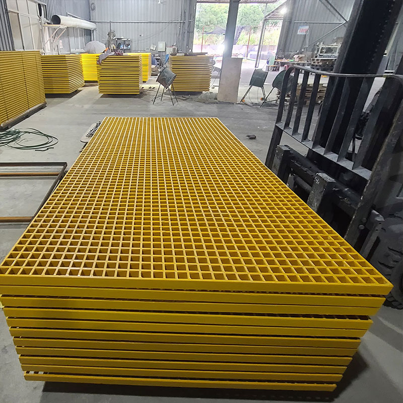 China FRP Grating Composite Mesh Anti-Slip Surface Walkway Drainage Board Factory Outlet Suitable for Platforms and Access Areas