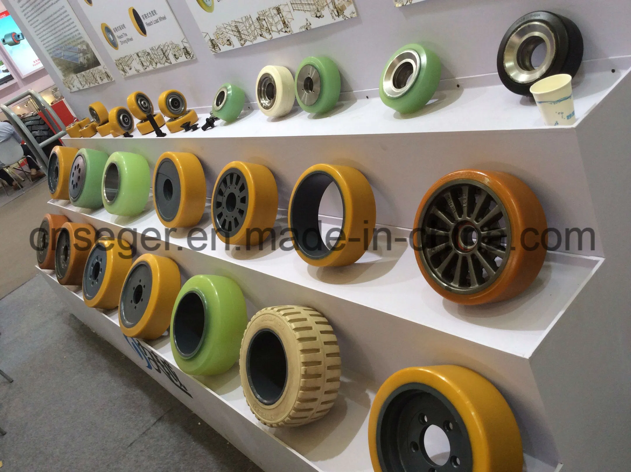 Customized Cast Iron Wheels with and Without Rubbers