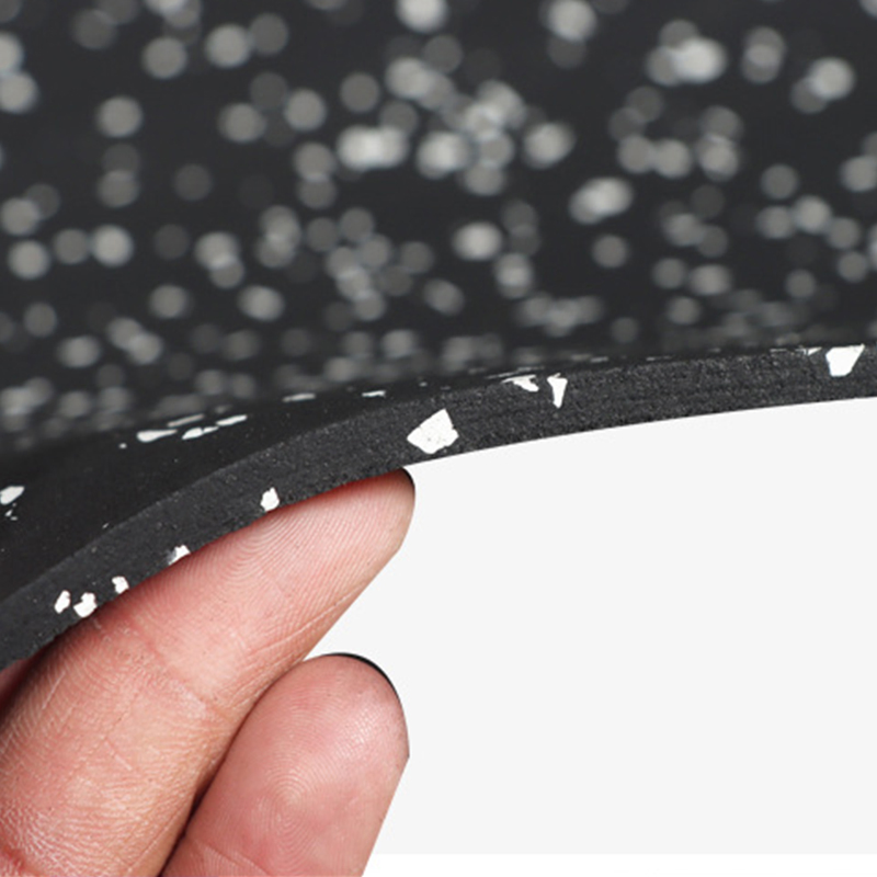 Anti-Slip Gym Rubber Flooring Rolls Tiles Sports Equipments Rubber Mat
