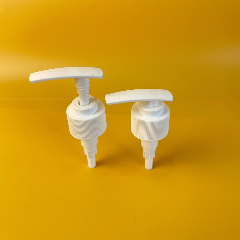Eco Friendly Pet Plastic Square Empty Luxury Gold Pump for Shampoo and Conditioner Lotion Bottle