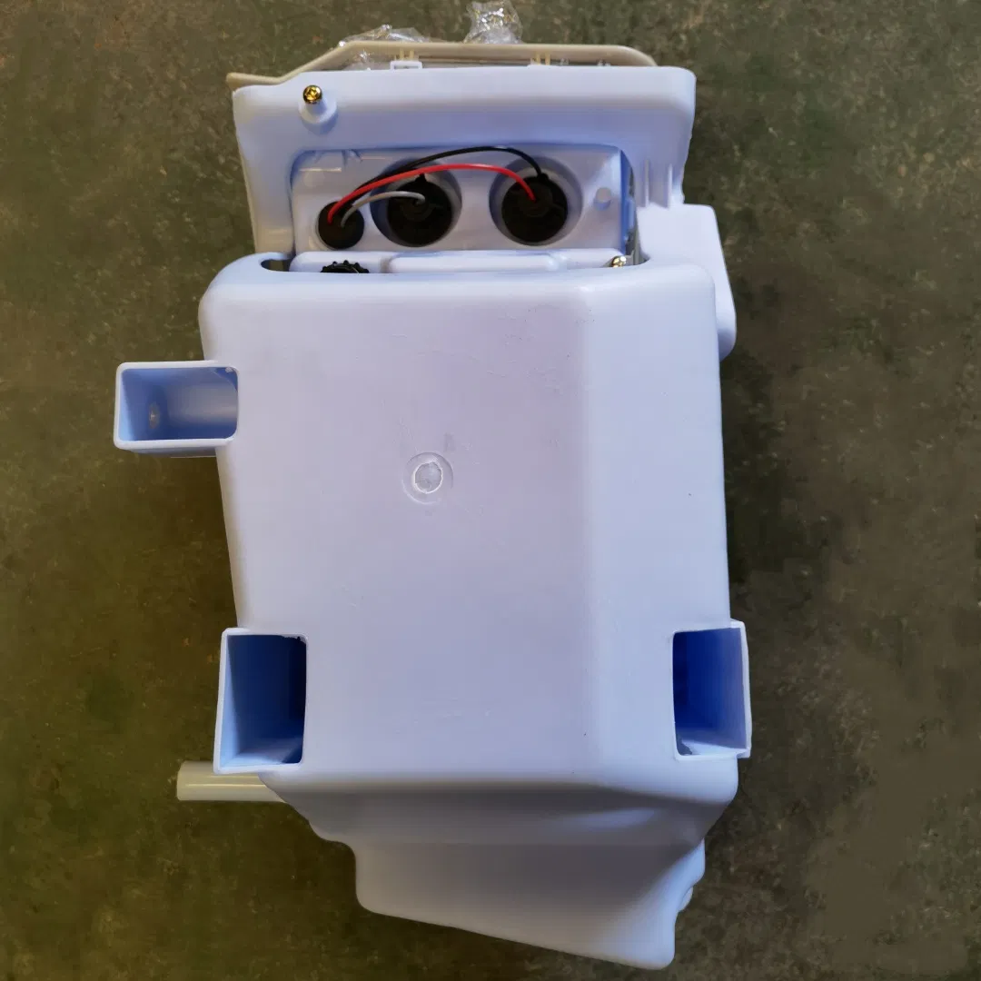 Запасные фары передние левая и правая Sinotruck HOWO WG9719720001/2