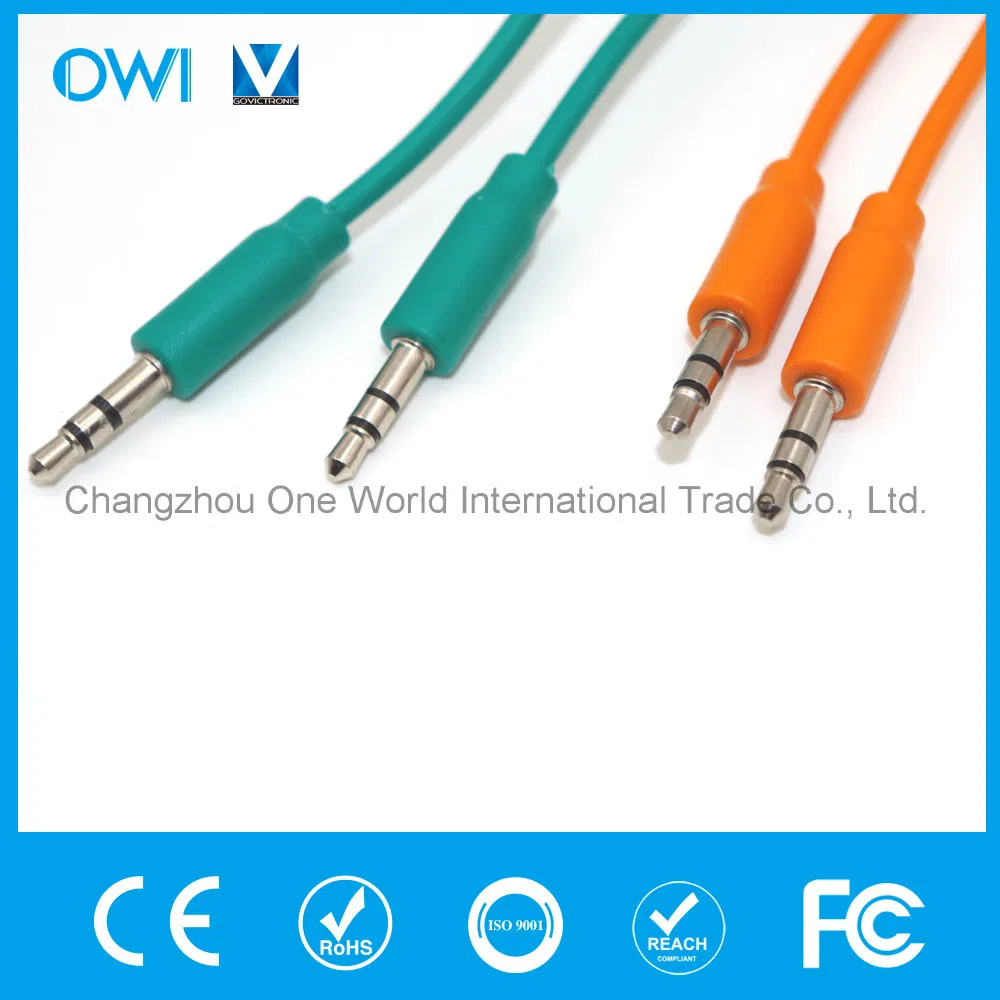 Slim 3.5mm to 3.5mm Elastic Audio Cable Green