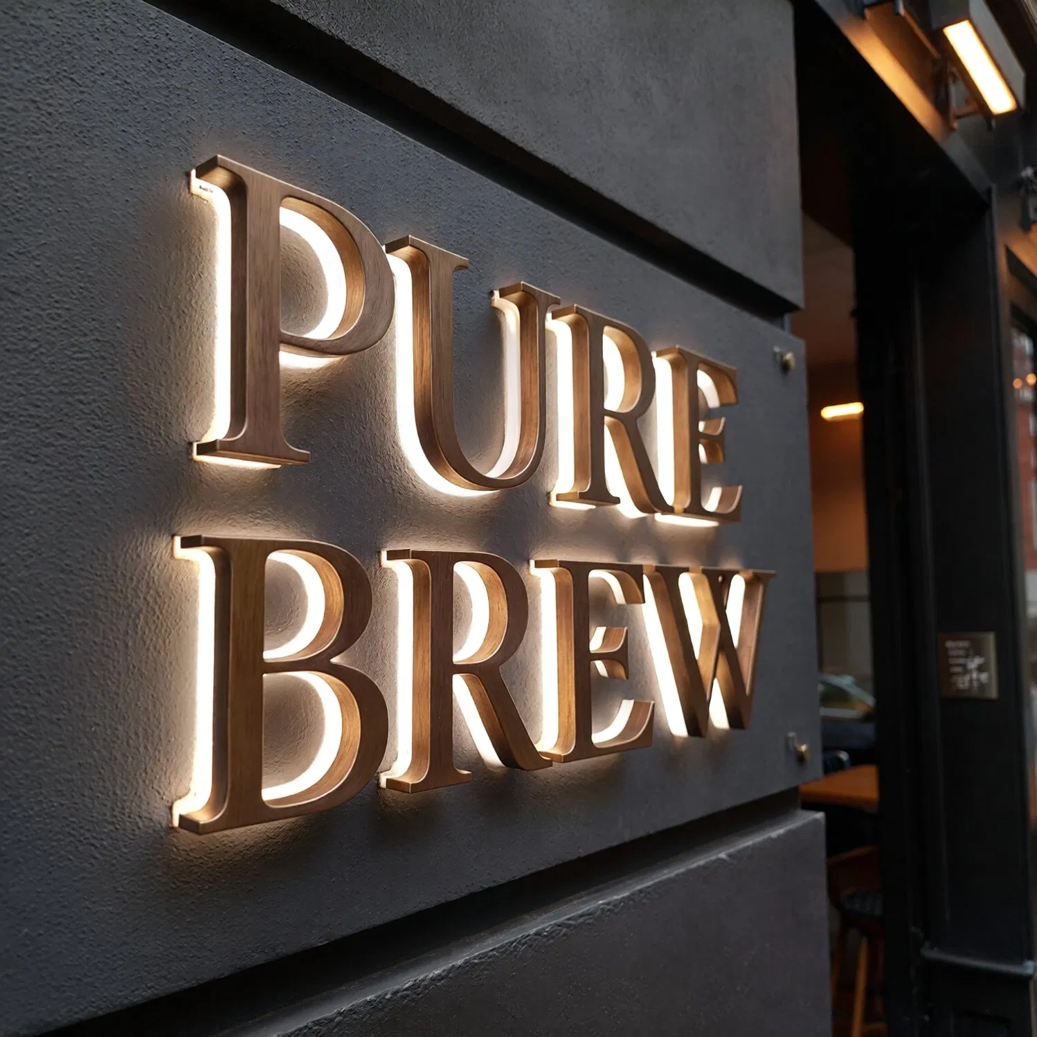 Energy-Efficient 3D Letters Signs for Vibrant Brand Visibility