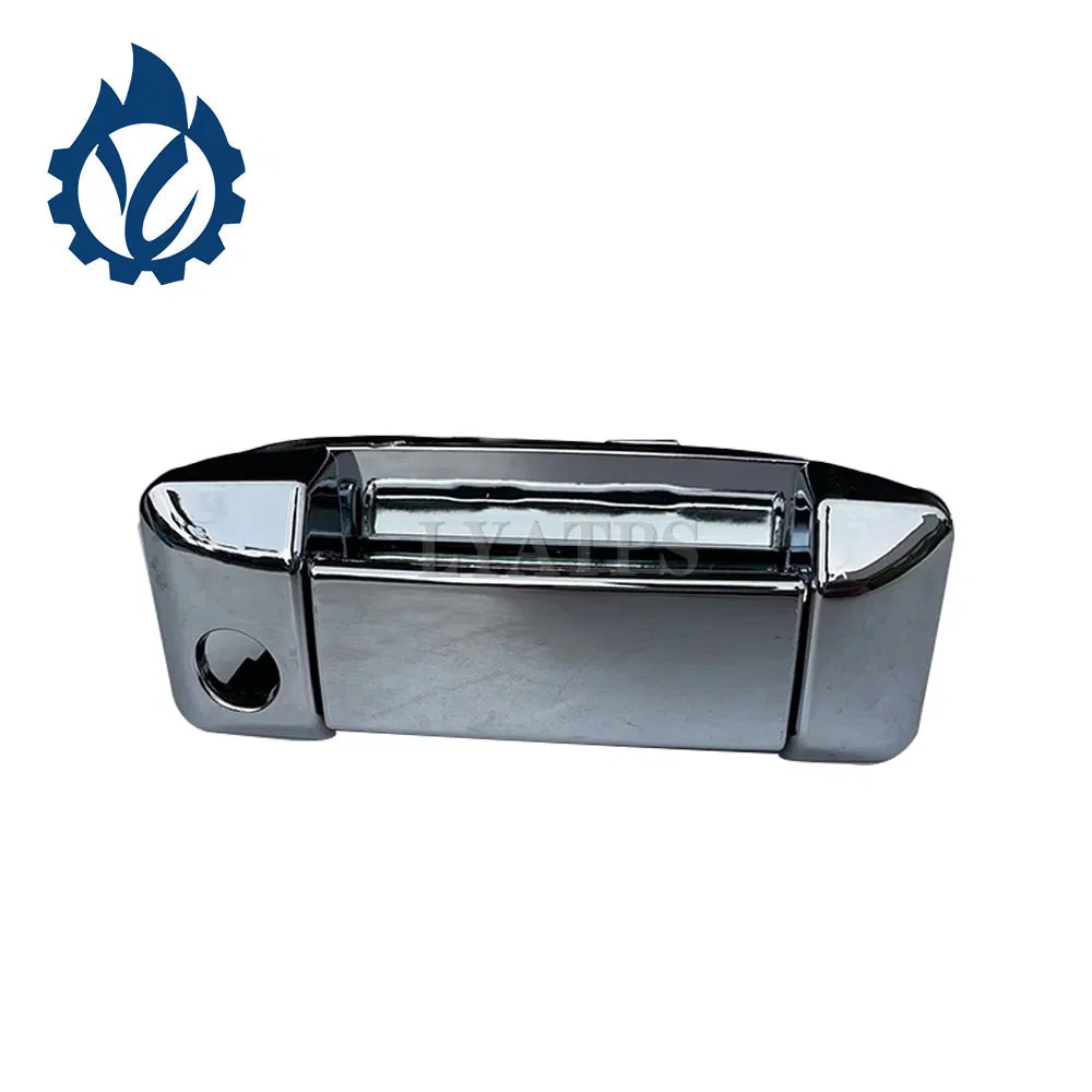 Хромированная ручка двери Toyota Hiace 2005 (правая) 69230-26080