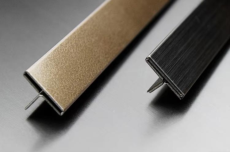 India 201 304 T Patti Wall Transitions Stainless Steel T-Shaped Edge Trim Strip for Skirting Line