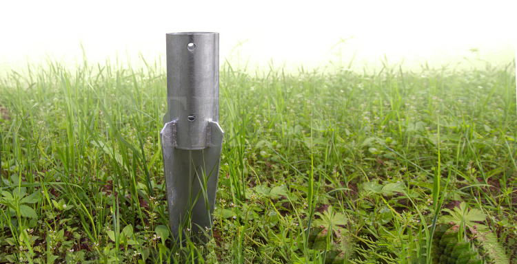 High Quality Hot Galvanized Welded Steel Support Ground Spike Oz-Post Post Anchors