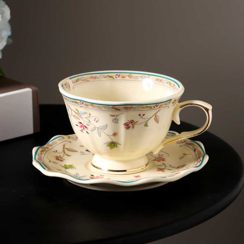Gold-Rimmed Floral Coffee Cup and Saucer Set Retro Country Style Cup