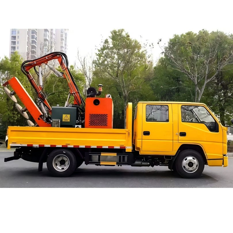 Integrated Trimming Greening Truck Pruning Harvesting Storage Hedge Trimmer Crush Branch Cutter Weeder Lawn Tree Branches Cutting Weeder Lawn Vehicle
